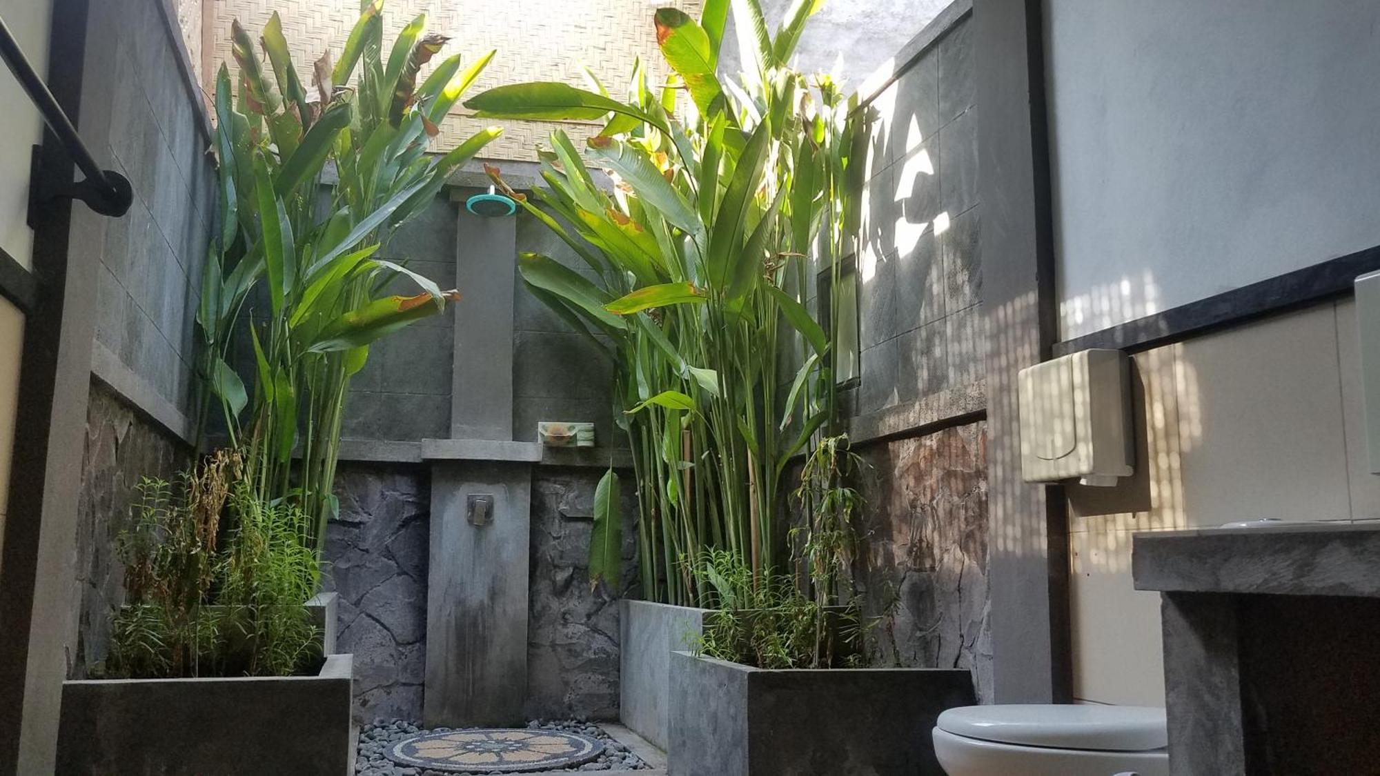 Doubleyou Homestay Pemuteran Esterno foto