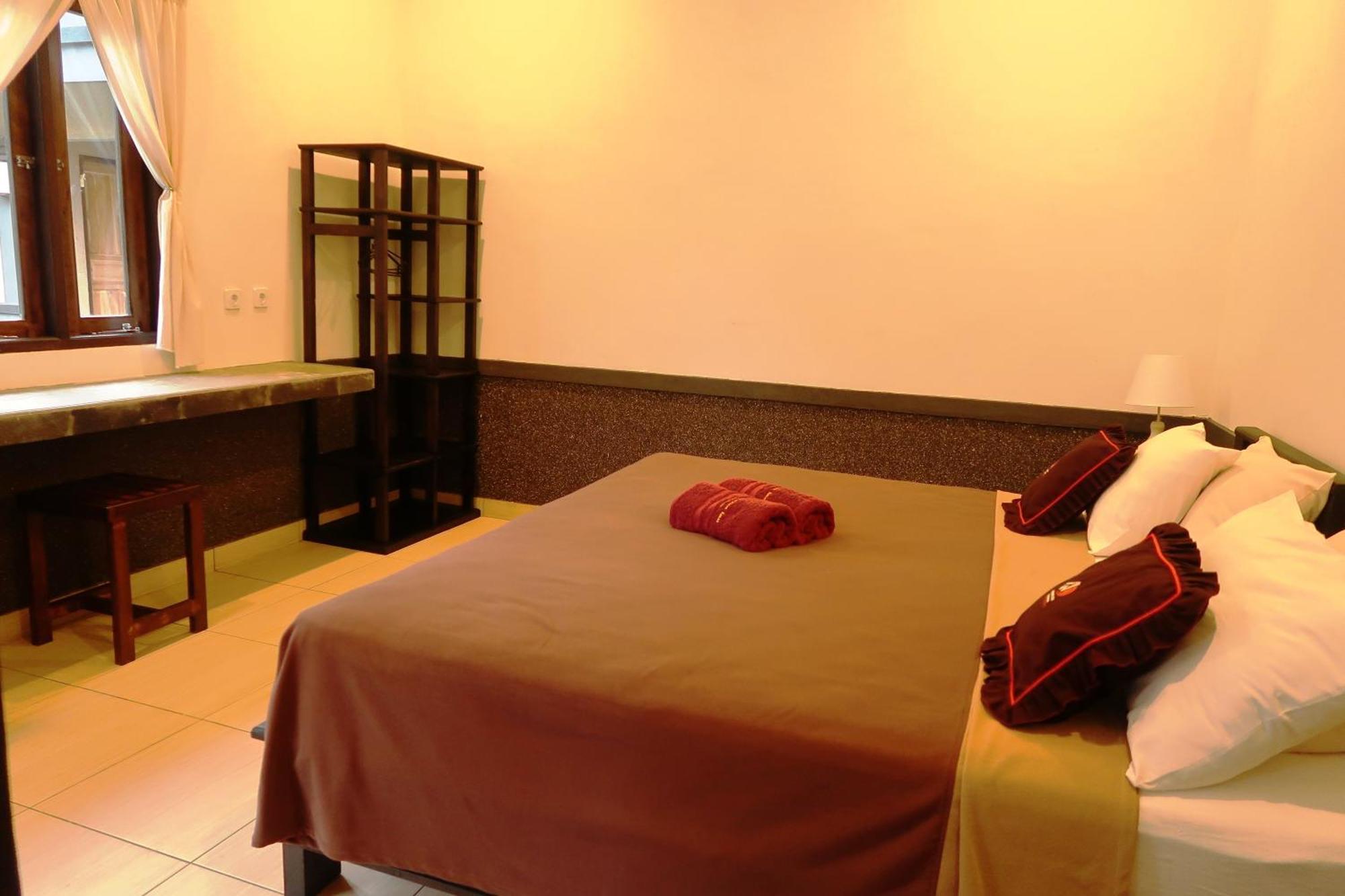 Doubleyou Homestay Pemuteran Esterno foto
