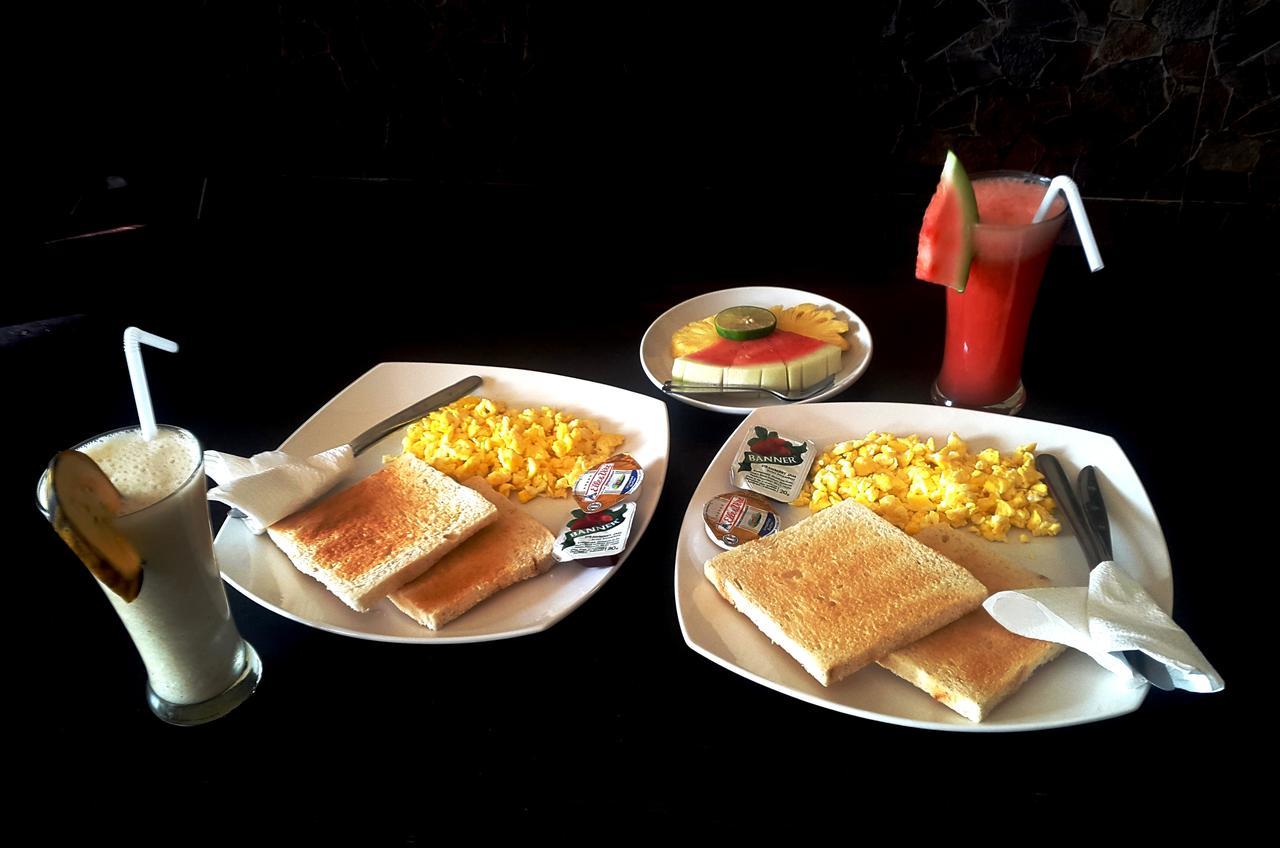 Doubleyou Homestay Pemuteran Esterno foto