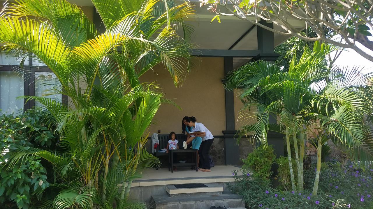 Doubleyou Homestay Pemuteran Esterno foto